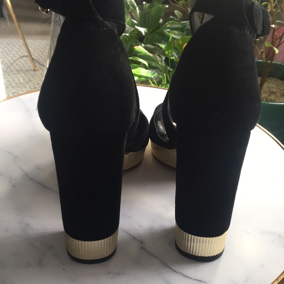 NEW Black + Gold Suede Gorgeous Michael Kors Platform Heels - Picture 11 of 14